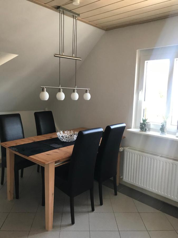 Ferienwohnung Matti ブットヤーディンゲン エクステリア 写真